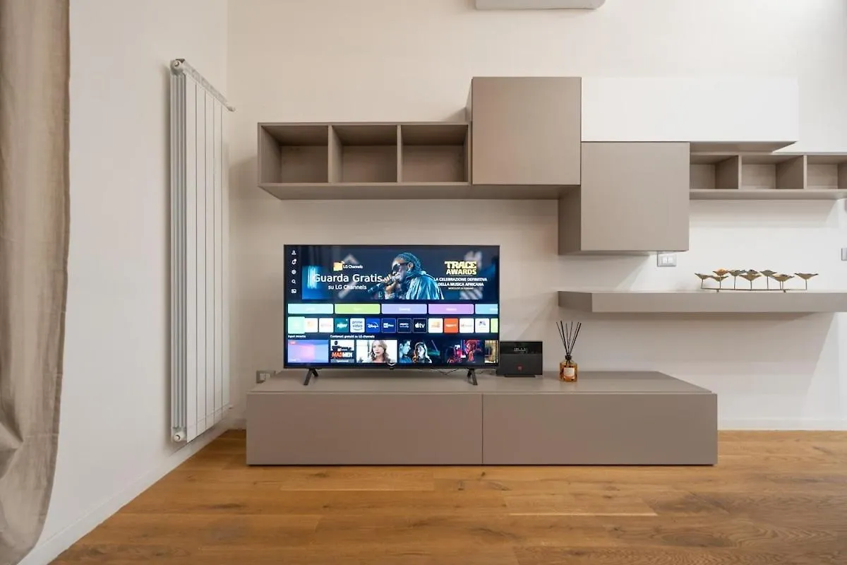 Senyum - Ampio Appartamento Con Ac A 2 Passi Dal Centro Storico Piombino Appartement